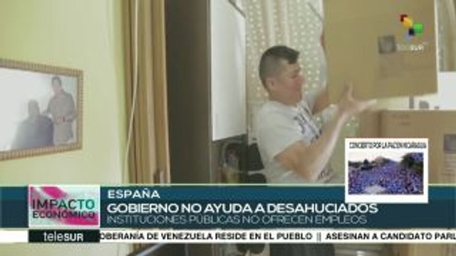 España: gob. del PP aplica recortes en prestaciones para desempleados