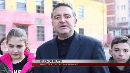 Tải video: Klosi në Shëngjin prezanton nismën për 20 milion pemë - News, Lajme - Vizion Plus