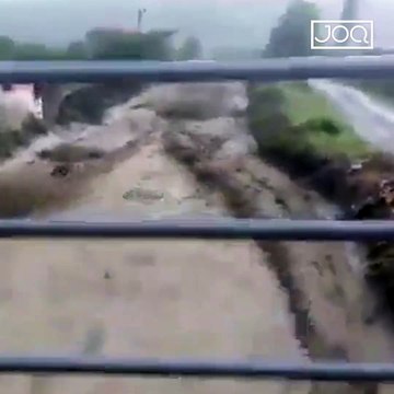 Prsh JOQ ky perrua i fshatit Selite, bashkia Cerrik, ka bere shume deme ne te mbjella ne sera per shkak te shtetit qe nuk ve dore fare...