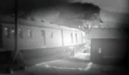 Les Aventures de Superman  005 Atom Man Tricks Superman