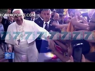 PAPA FRANCESKU NE KILI TAKOHET ME VIKTIMA - News, Lajme - Kanali 7