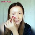 A Chinese girl does an amazing make-up, turning herself to Leonardo da Vinci's Mona Lisa!
