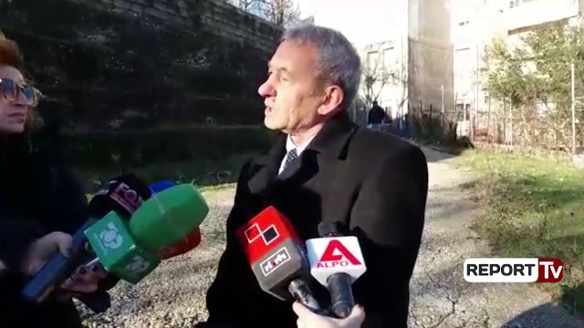 Pallati drejt shembjes, Dr. i shërbimit gjeologjik Gjirokastër: Banorët të kthehen, s'ka rrezik