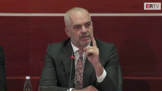 Ora News - Rama ujë të ftohtë Hipotekave: Drejtorët, përgjegjës për ankesat e qytetarëve