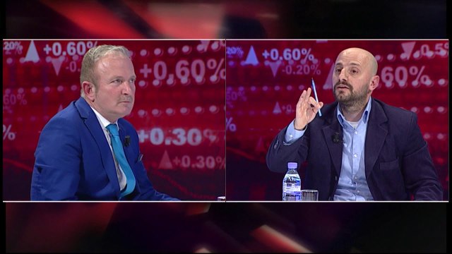 Ora News - Goxhaj: Edhe 4 vite, çmimet e biletave të avionëve s'do kenë ulje