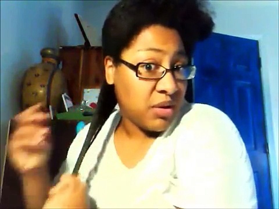 Shiny Popping Natural Curls Using Banana Hair Mask