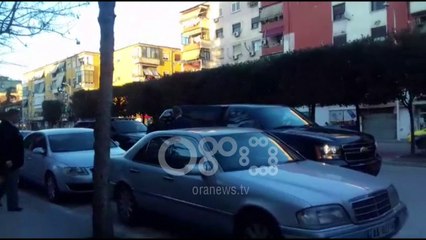 Ora News - Ambasadori amerikan Donald Lu takim me ministren e Drejtësisë