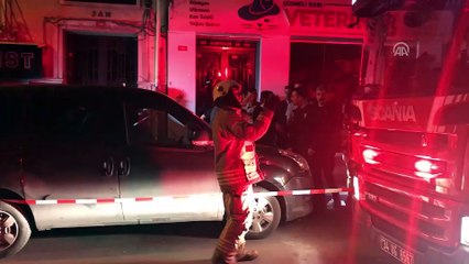 Kapalı alanda boya yapan iki kişi zehirlendi - İSTANBUL