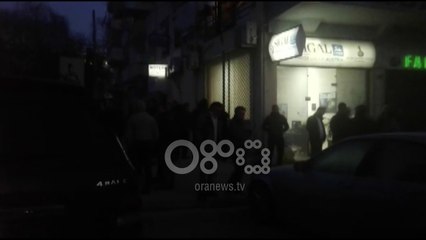 Ora News -Mbështetësit e LSI në Gjirokastër drejt Tiranës