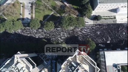 Report TV - Pamjet me dron nga protesta e opozites e 27 Janarit 2018