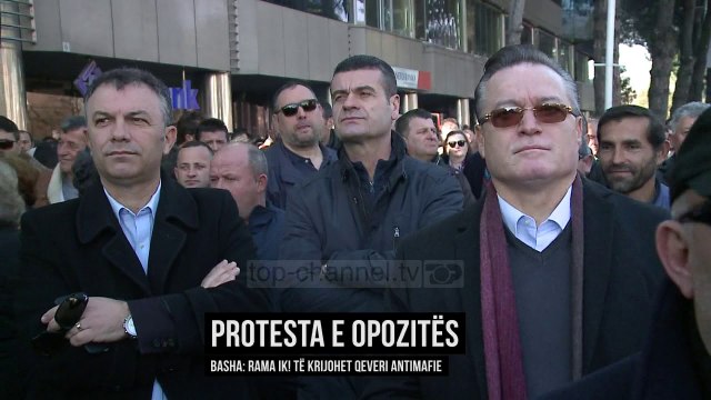 Protesta e opozitës, Basha: Të krijohet qeveri antimafie - Top Channel Albania - News - Lajme
