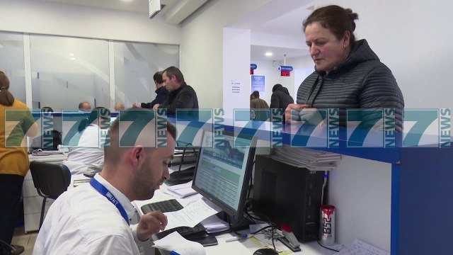 QEVERIA SHTYN ME 1 MUAJ NISJEN E AKSIONIT TE UJIT - News, Lajme - Kanali 11