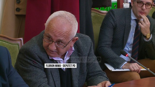 Aeroporti i Vlorës, projekti votohet vetëm nga PS - Top Channel Albania - News - Lajme