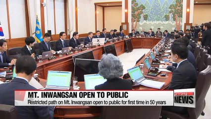 One year under Moon admin.: Changes in and around Presidential Blue House