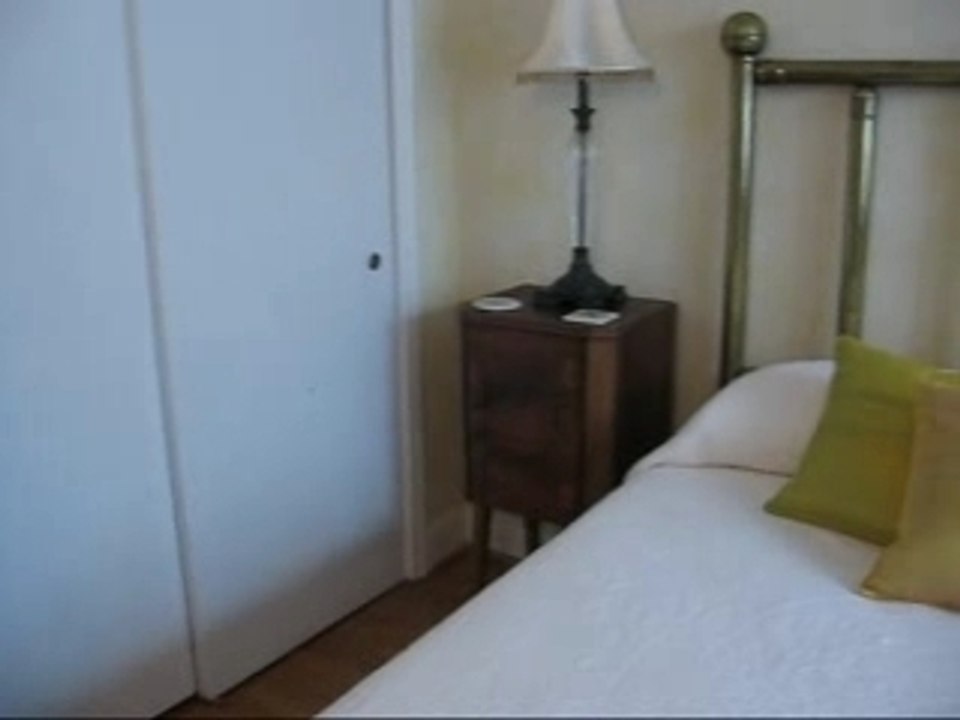 Toronto_Bed_Breakfast_02