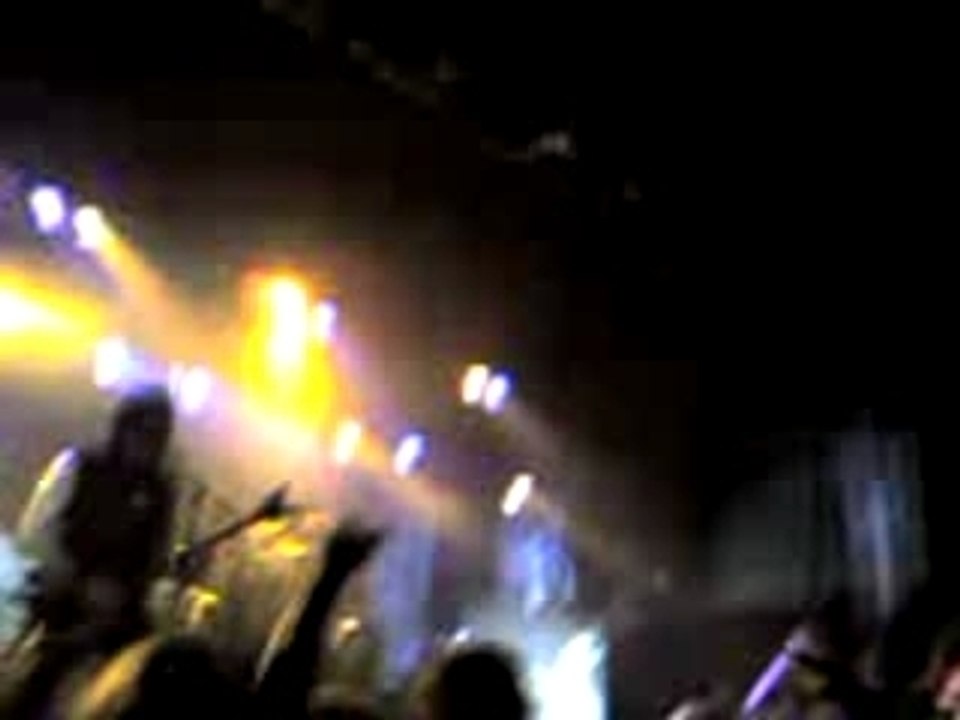 Trivium(paris) 28/04/07  ember to inferno