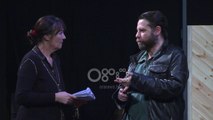 Ora News - Aktorja Luiza Xhuvani rikthehet në teatër me profilin e nënës vrasëse