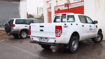 Ora News - Aksioni i ujit nis me kontrollin e bizneseve, regjistrohen kallzimet e para penale