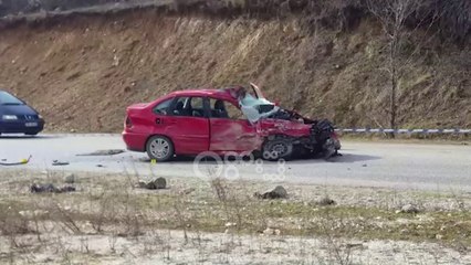 Ora News - Përplasen dy automjete në Kukës, 1 i vdekur