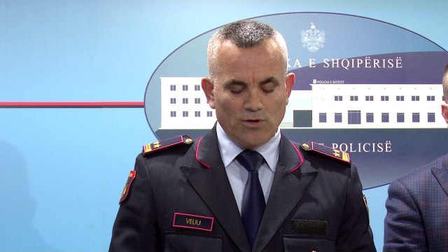 KAPET VRASESI GREK I DEVI KASMIT, EKZEKUTORI ISH PJESE E FORCAVE SPECIALE, GODITET GRUPI KRIMINAL LA