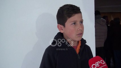 Ora News - Bojkot shkollës, banorët e 2 fshatrave përplasen për 50 ha tokë