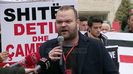 Protestë kundër marrëveshjes së detit te Kryeministria  - Top Channel Albania - News - Lajme