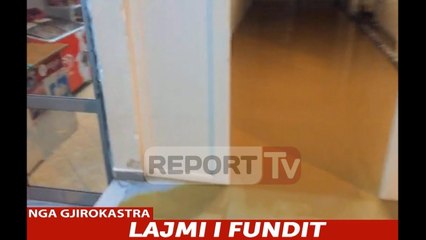 Download Video: Report TV - Moti i keq në Gjirokastër, pallati 12-kate rrezikon shembjen