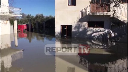 Report TV - Vlorë,Vjosa vërshon në fshatra uji 1.5 m në banesa,situata sot