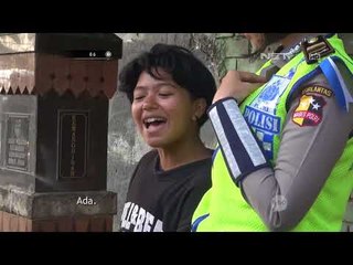 Kaca Spion Nggak Ada, Eh Ternyata Dicopot Buat Ngaca - 86