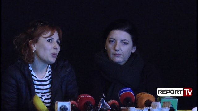 Report TV - 'Shirli Valentina' në Teatrin Kombëtar, Olta Daku rrëfen lidhjet me rolin