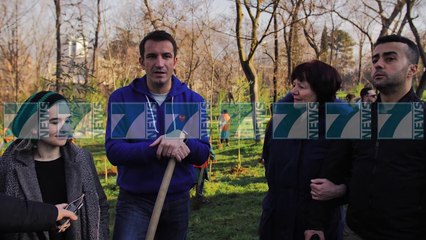 AKTORET MBJELLIN 45 PEME MIMOZA - News, Lajme - Kanali 11