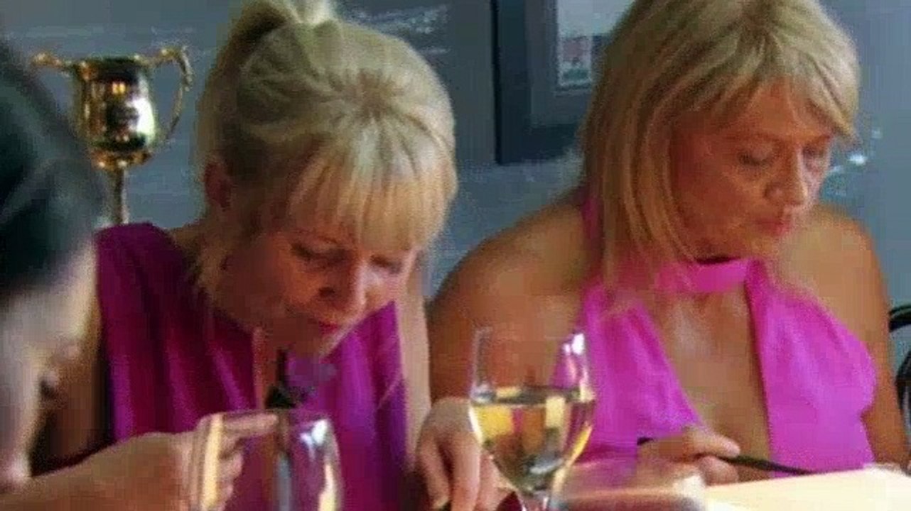 My Kitchen Rules S08E37 - Super Dinner Parties Mark & Chris (VIC)