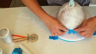 How to make a Monster High Doll Cake - Frozen Princess or Barbie Cake - Part 1