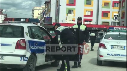 Report TV - Fier, policia rrugore bën namin  60 patenta të hequra brenda ditës