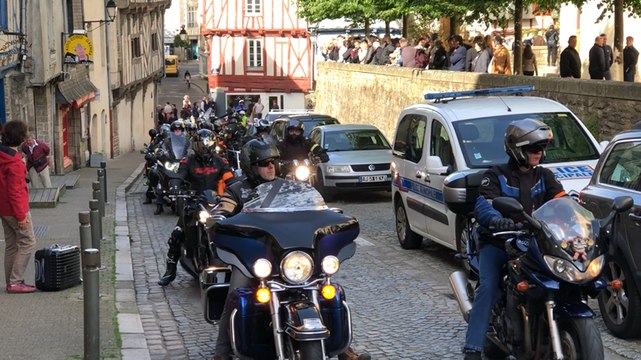 Les motards rendent hommage à Dada