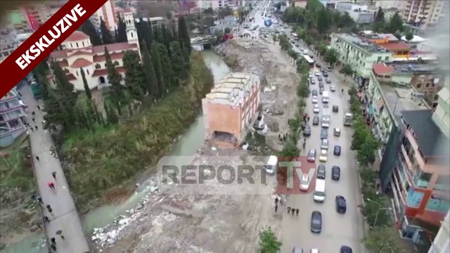 PAMJE ME DRON/ IKMT do shemb me tritol godinën 4-katëshe në Fier