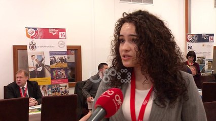 Ora News - Mbi 7000 maturantë aplikojnë për të vazhduar studimet jashtë vendit