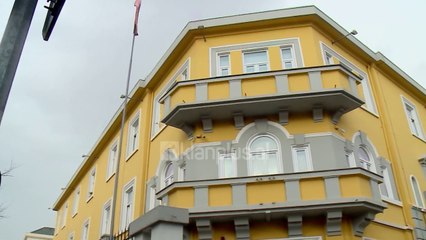 Ministrja Nikolla u kërkon ndjesë pedagogëve