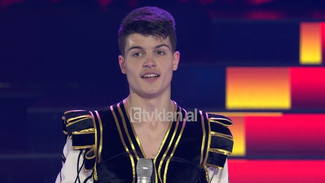 Virtuozet - Hergys Dako (balet) - Siegfried Variation nga “Swan Lake” (Nata 1)