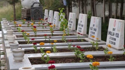 Terör Saldırısında Yitirilen 16 Kişinin Acısı Dinmiyor