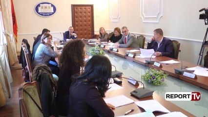 Report TV - Strehimi për komunitetin LGBT, debat tek Ligjet, LSI-PD: Si verifikohen?