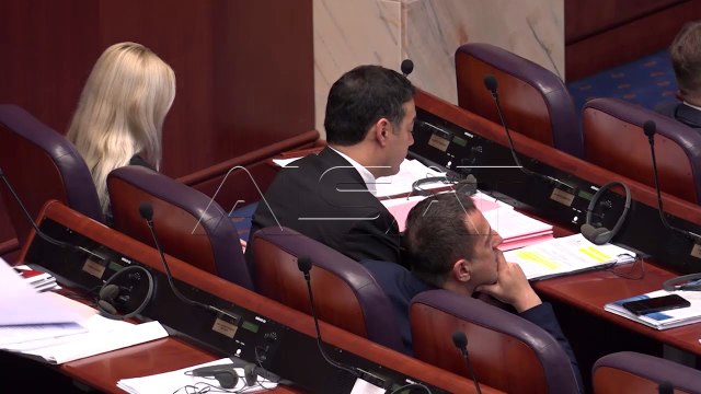 Закон за јазиците, уште една недела без дебата