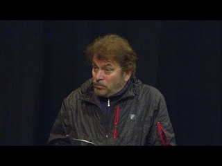 Ora News -  Timo Flloko për dashurinë, sjell vargjet e Arian Lekës në kishën ortodokse