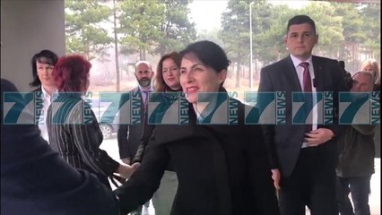 ARTA MARKU NE KORÇE, PREMTON MBESHTETJE MAKSIMALE PER PROKURORET - News, Lajme - Kanali 7