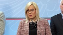 Ora News - Katër ministra të Shqipërisë dhe Kosovës firmosin marrëveshjen për arsimin ne disasporë