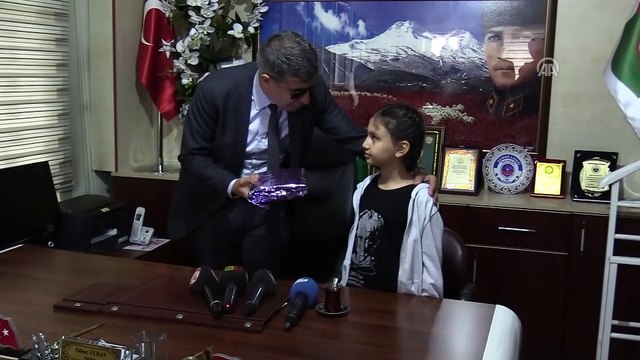 İlkokul öğrencisinden şehit ailelerine çeyrek altın - KAYSERİ