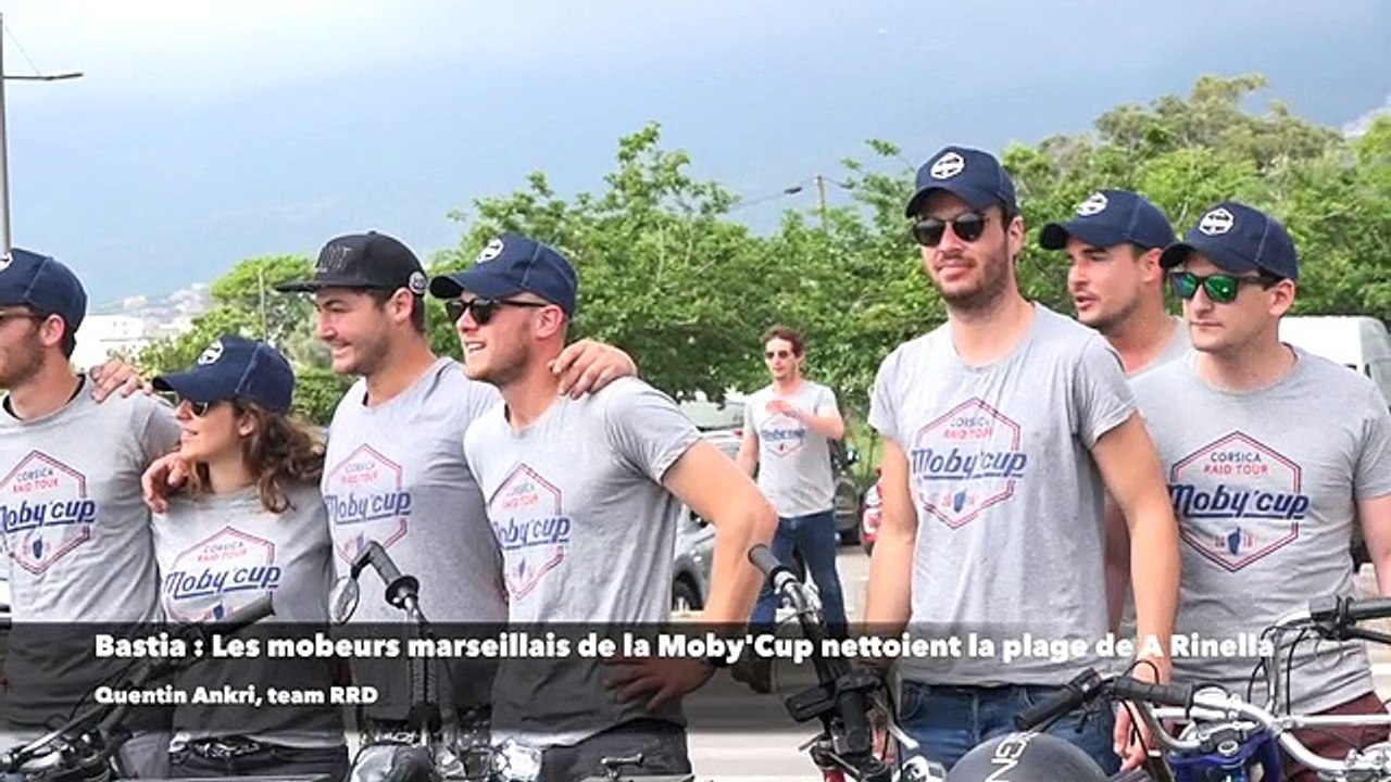 Bastia : Les mobeurs marseillais de la Moby'Cup nettoient la plage de A Rinella