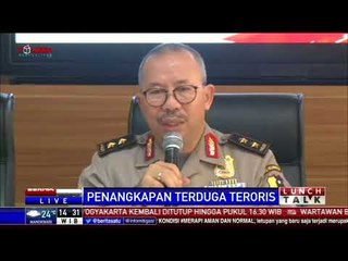 Descargar video: Pernyataan Pers Mabes Polri Terkait Intel Polri Ditikam