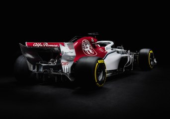 La Scuderia Alfa Romeo Sauber F1 presenta la C37