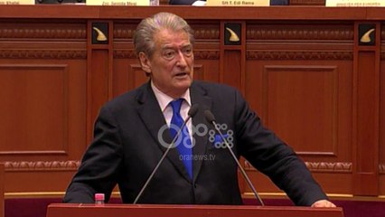 Katër dekanë duan shkarkimin e rektorit Kule: Firmos tendera. Punët s'na i zgjidh politika